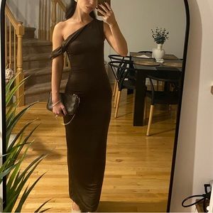 Brown One-Shoulder Maxi Dress